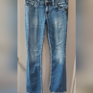 Women's Silver Suki Surplus Blue Jeans. Durable. Embroidery Back Pockets. Sz 29